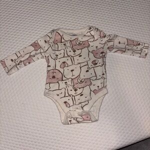 Old Navy Cream & Pink Bear Print Long-Sleeve Baby Bodysuit